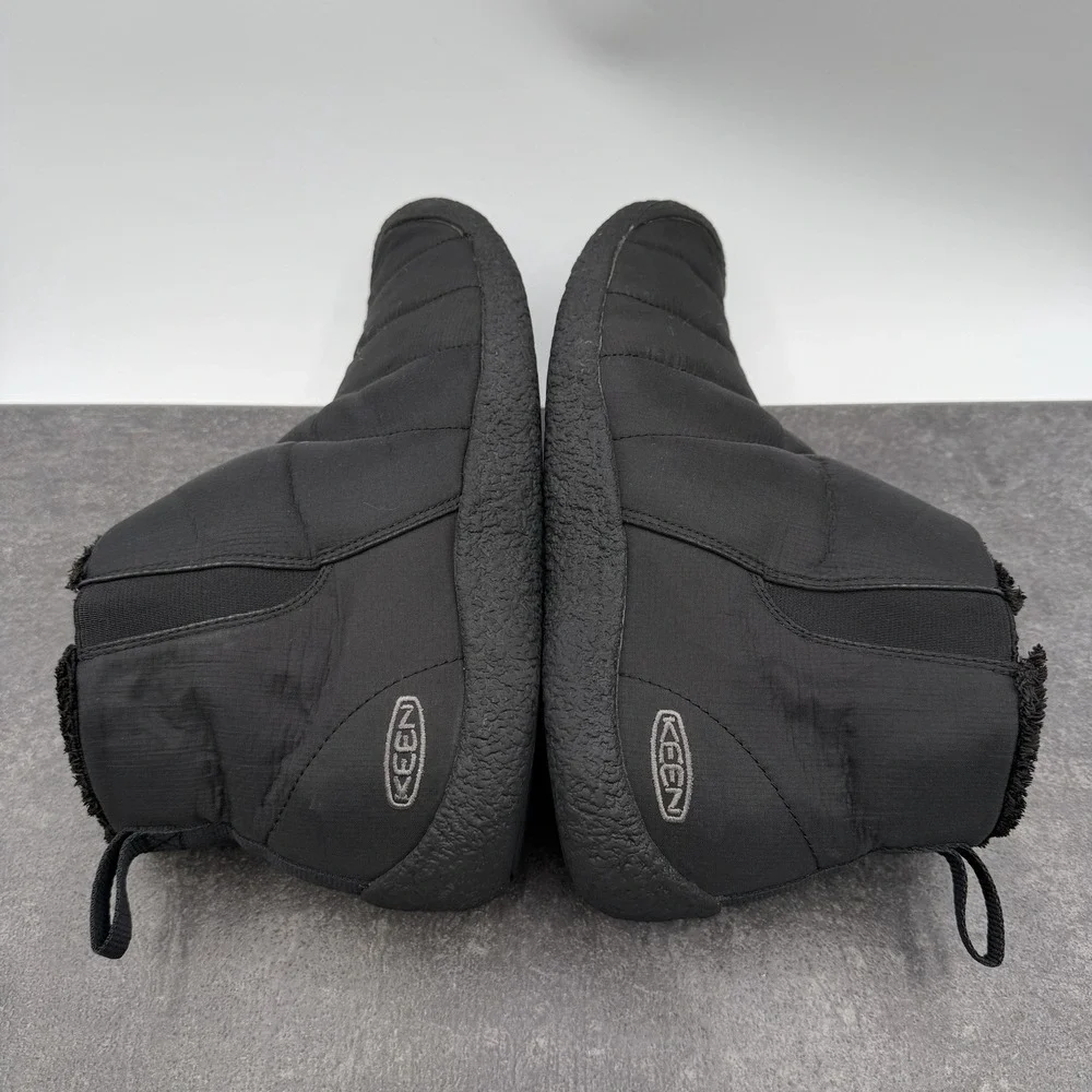 KEEN Howser II Mens US 10.5 Black Quilted Slip On Chukka Boots Mid Ankle Shoes